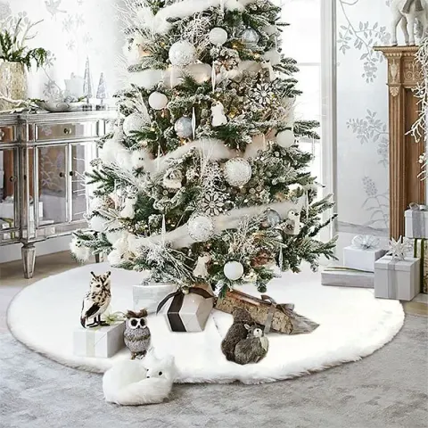 Snowy White Plush Tree Skirt